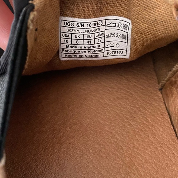 UGG Black leather Women’s 10, 1019108 F27018J - Picture 7 of 9